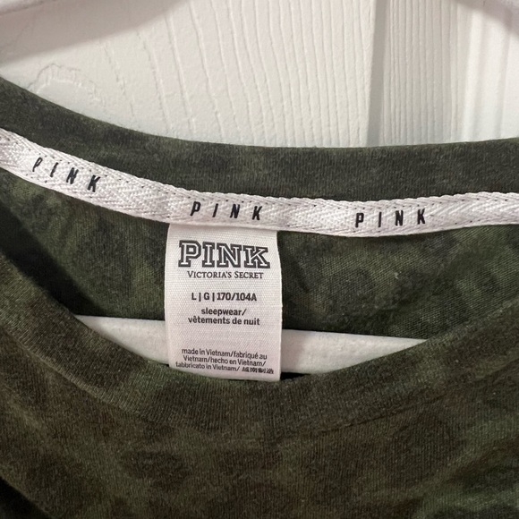 PINK Cheetah Print T-Shirt - Picture 2 of 3